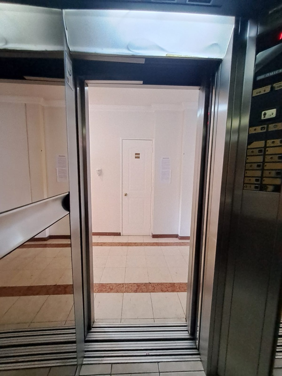 Venta Departamento SO 3D en suite 2B 1E 1Bd Los Dominicos - Las Condes