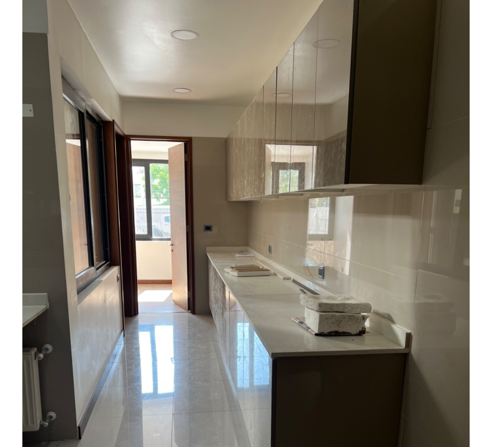 Arriendo Casa NO 4D en suite Walk-in cl&oacute;set 4B 3E La Dehesa - Lo Barnechea