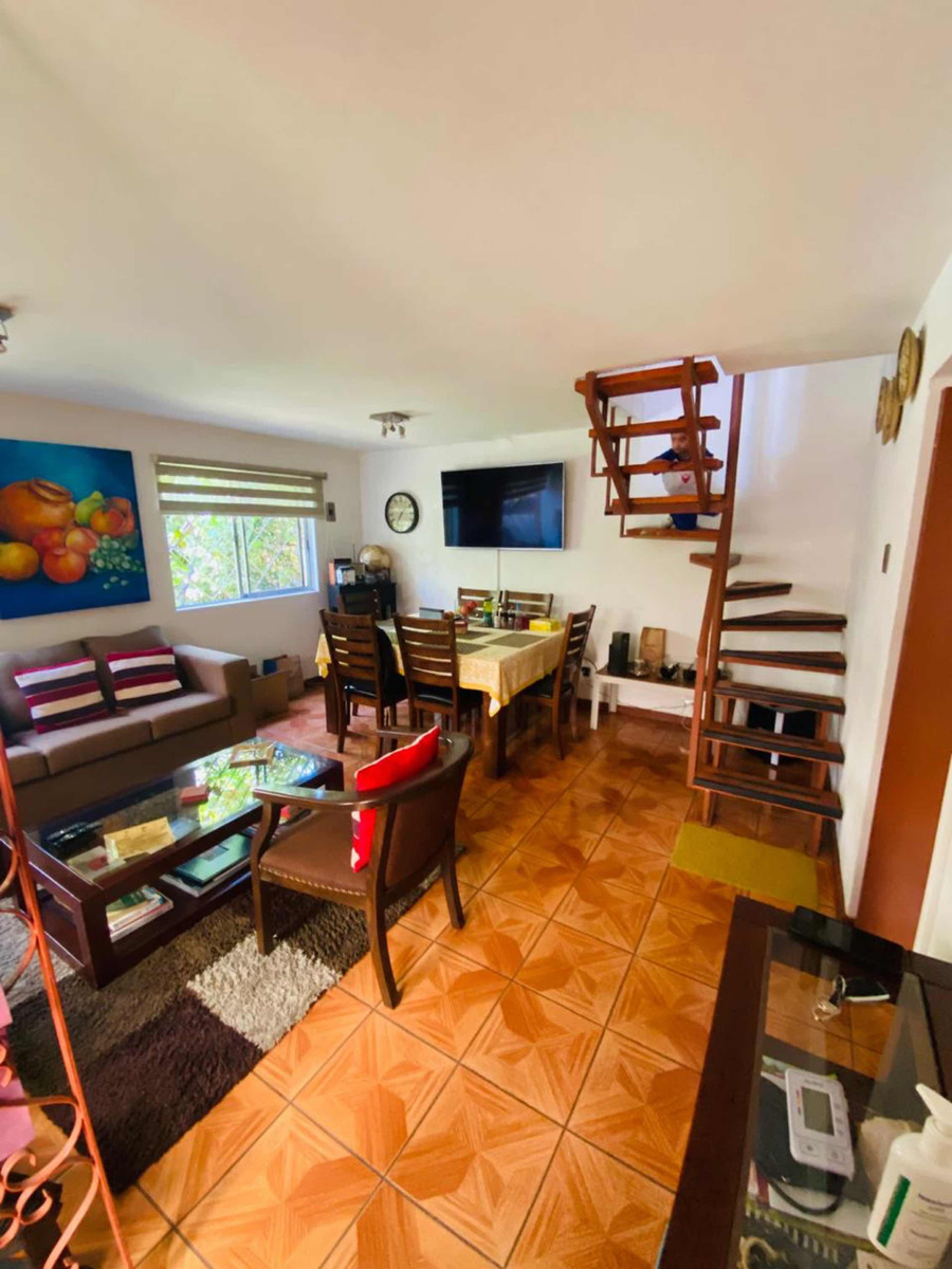 Venta Casa 4D 3B 2E Pepe Vila - La Reina