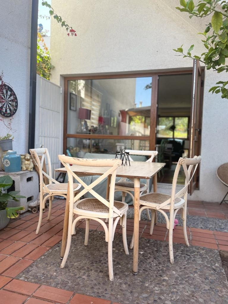 Arriendo Casa NO 5D en suite 3B 1E 1B Los Dominicos - Las Condes