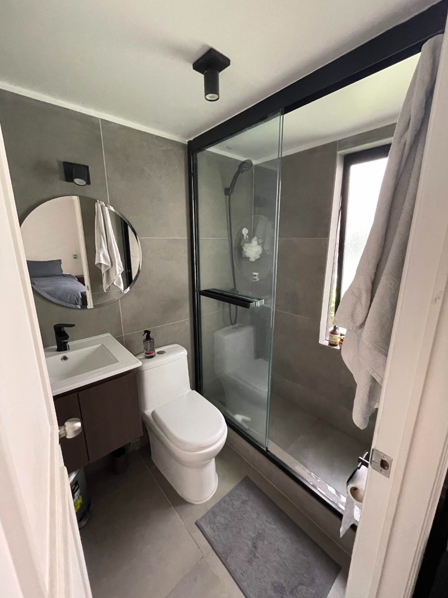 Venta Departamento SO 1D en suite Walk-in cl&oacute;set 1B 1E 1B Los Leones - Providencia