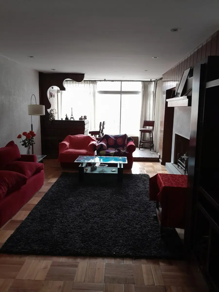 Venta Casa O 4D 4B 3E Metro Bilbao - Providencia