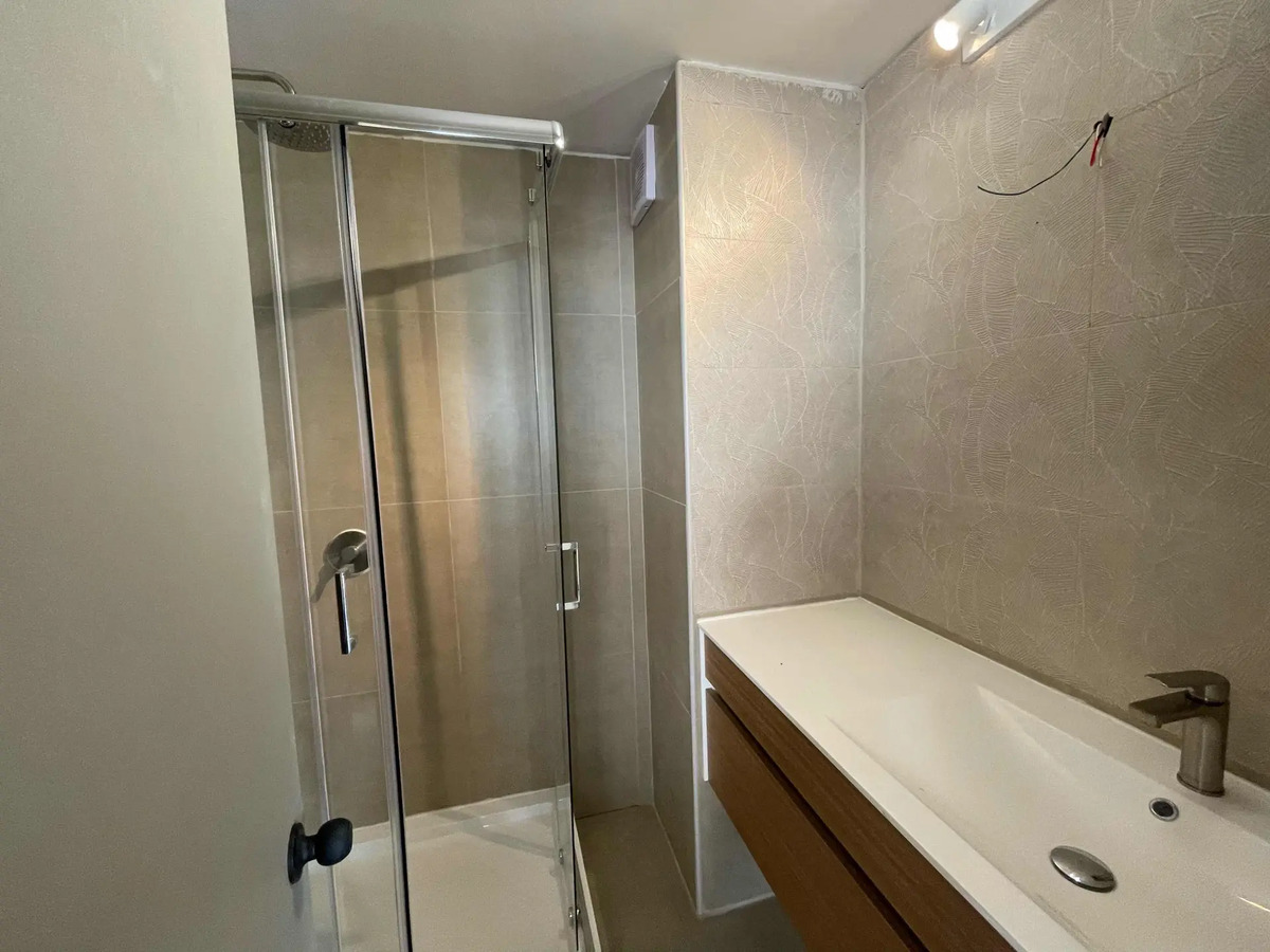 Arriendo Departamento SO 3D en suite 3B 1E 1B Barrio El Golf - Las Condes
