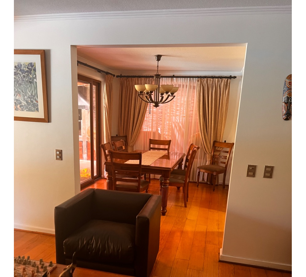 Venta Casa NP 4D 4B 2E La Dehesa - Lo Barnechea