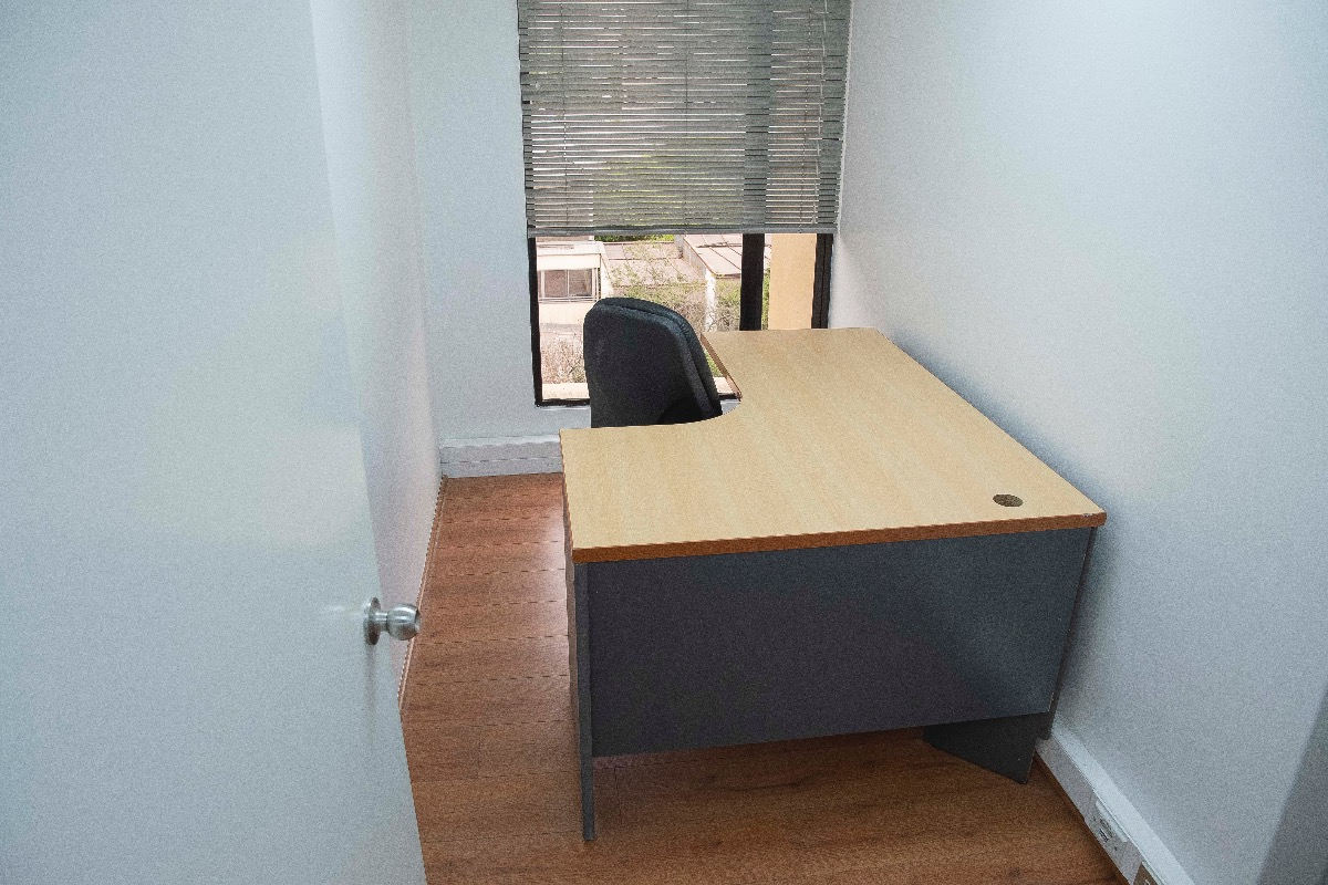 Arriendo Oficina P 3B 3E Pedro de Valdivia - Providencia