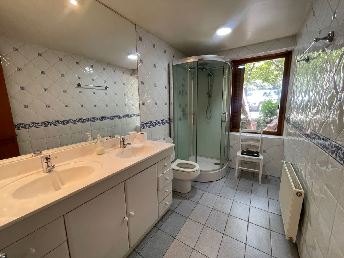 Venta Casa 7D en suite Walk-in cl&oacute;set 4B 6E 2B La Dehesa - Lo Barnechea