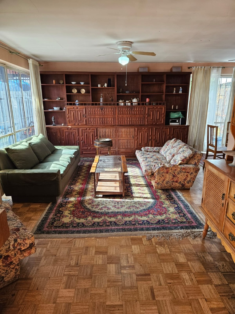 Venta Casa NO 4D 2B 3E 1Bd Los Dominicos - Las Condes