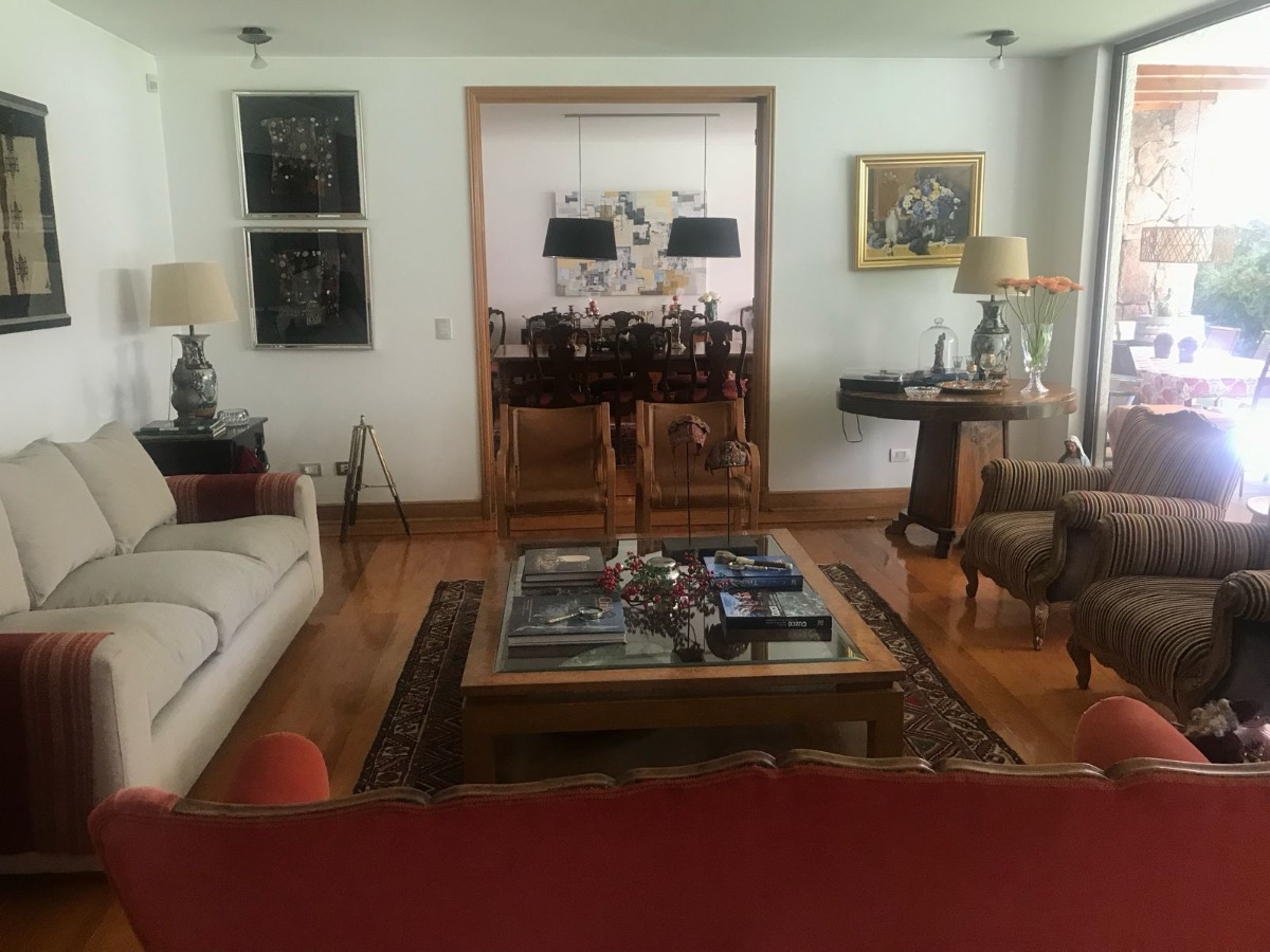 Venta Casa NO 5D 4B 4E 1B Los Trapenses - Lo Barnechea