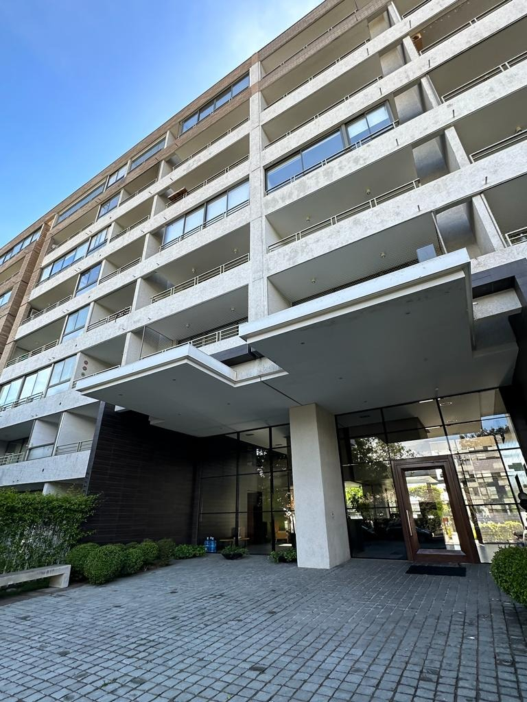 Venta Departamento NO 1D en suite Walk-in cl&oacute;set 1B 1E 1B Metro Hernando de Magallanes - Las Condes