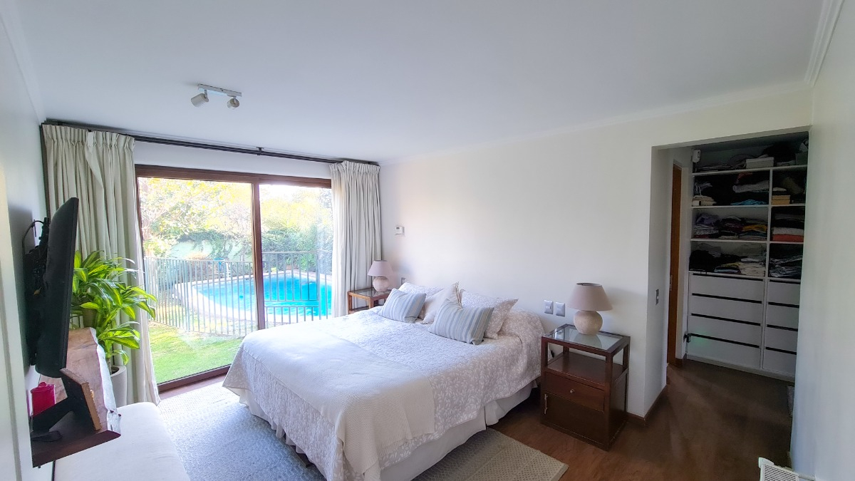 Venta Casa 5D San Carlos de Apoquindo - Las Condes