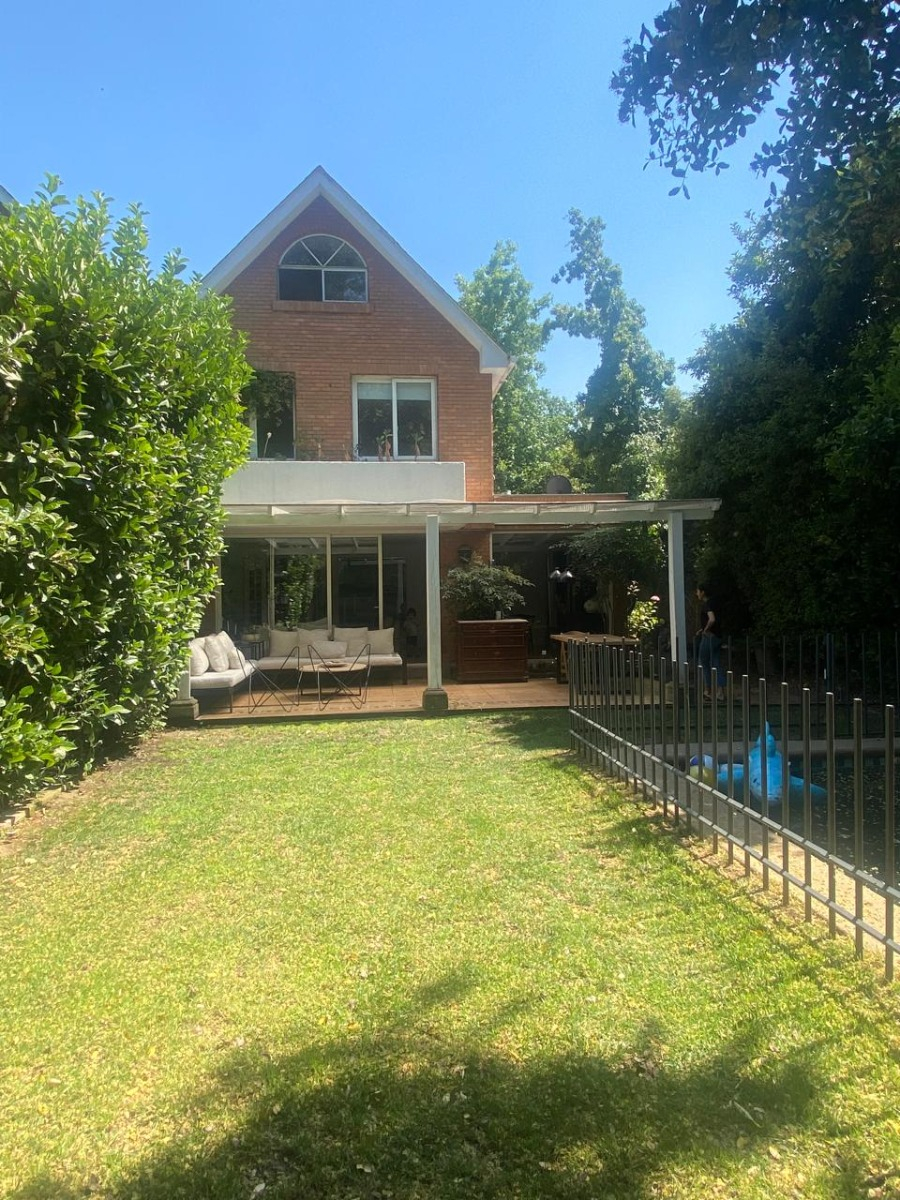 Arriendo Casa NOSP 5D en suite Walk-in cl&oacute;set 5B 2E 1B El Huinganal - Lo Barnechea