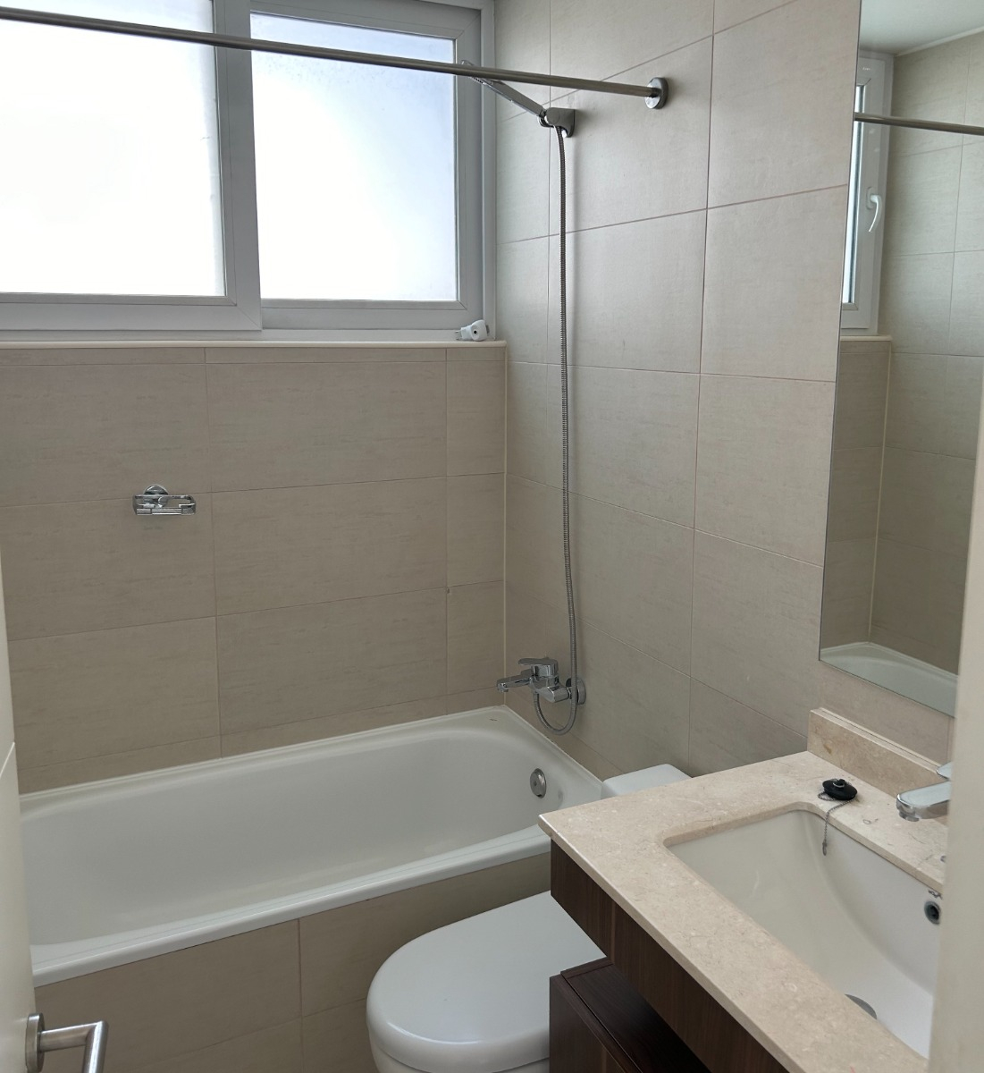 Arriendo Casa 4D en suite Walk-in cl&oacute;set 3B 2E La Dehesa - Lo Barnechea