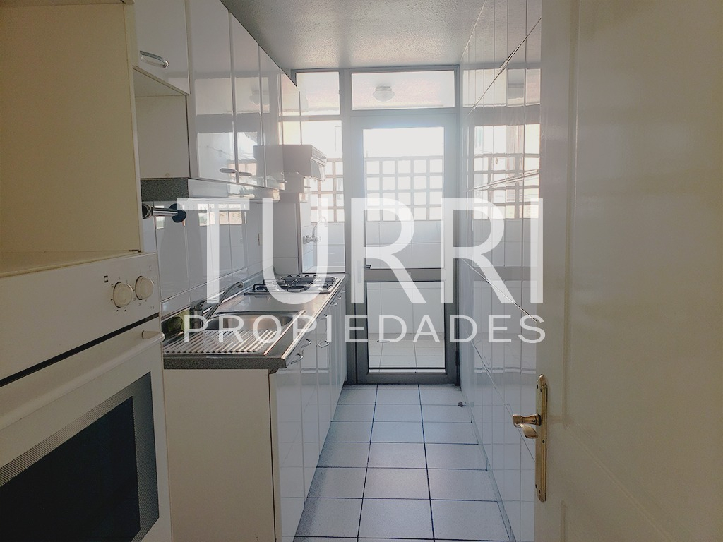 Arriendo Departamento S 2D en suite 2B 1E 1B Metro Escuela Militar - Las Condes
