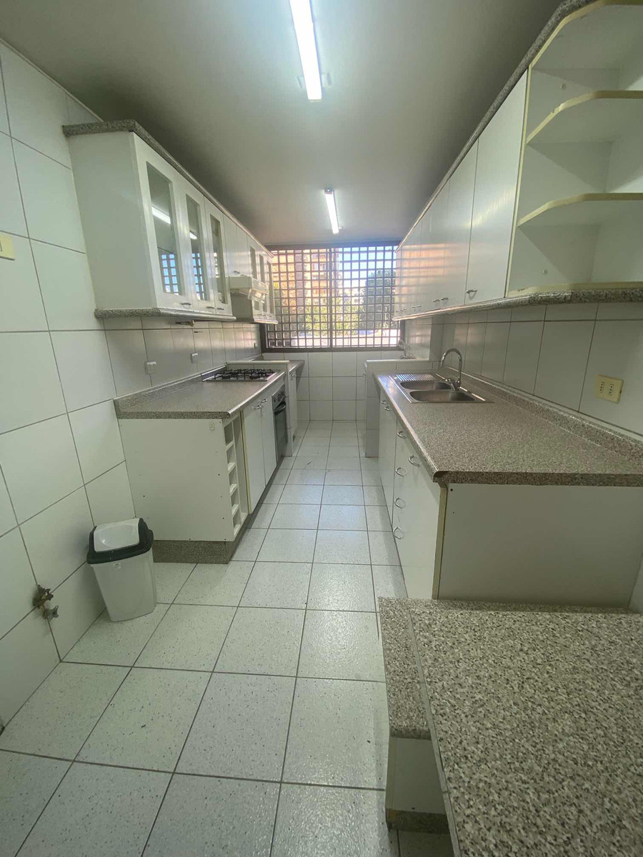 Venta Departamento 4D 3B 2E Rotonda Atenas - Las Condes