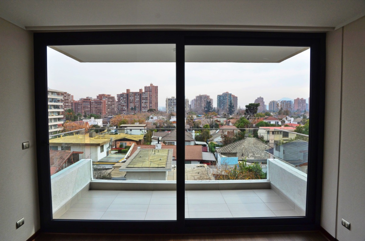 Venta Departamento P 2D 2B 1E 1B Metro Hernando de Magallanes - Las Condes