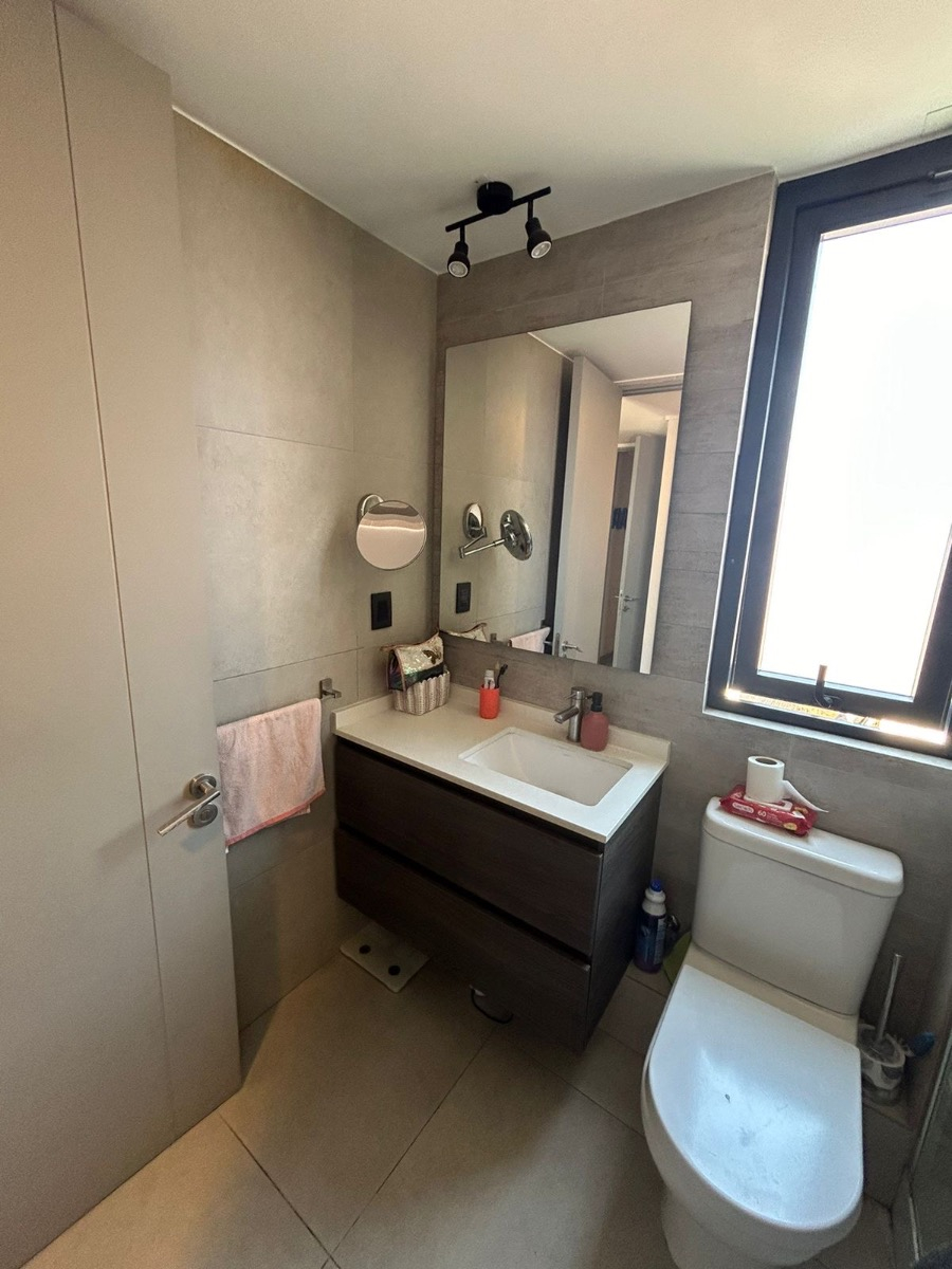 Arriendo Departamento SO 2D en suite 2B 1E 1B Plaza Italia - Providencia