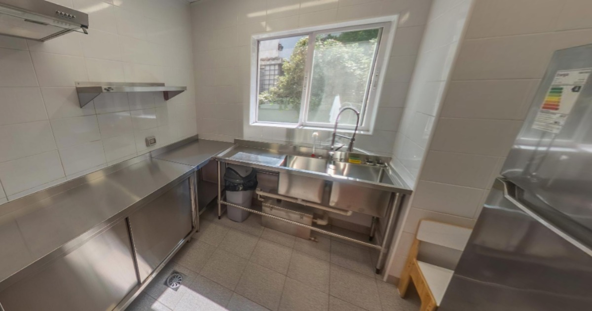 Arriendo Casa 7D 5B 2E 4B Barrio El Golf - Las Condes