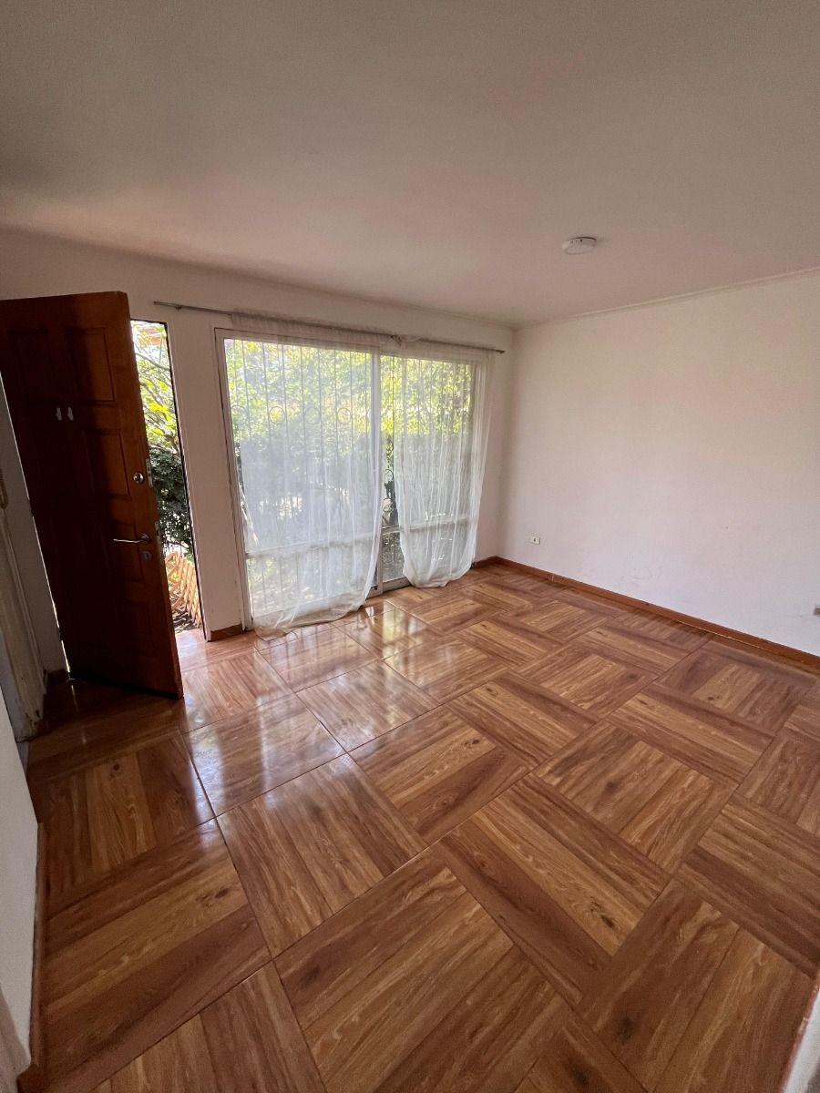 Arriendo Casa S 3D 1B 2E 1B Carlos Ossand&oacute;n - La Reina