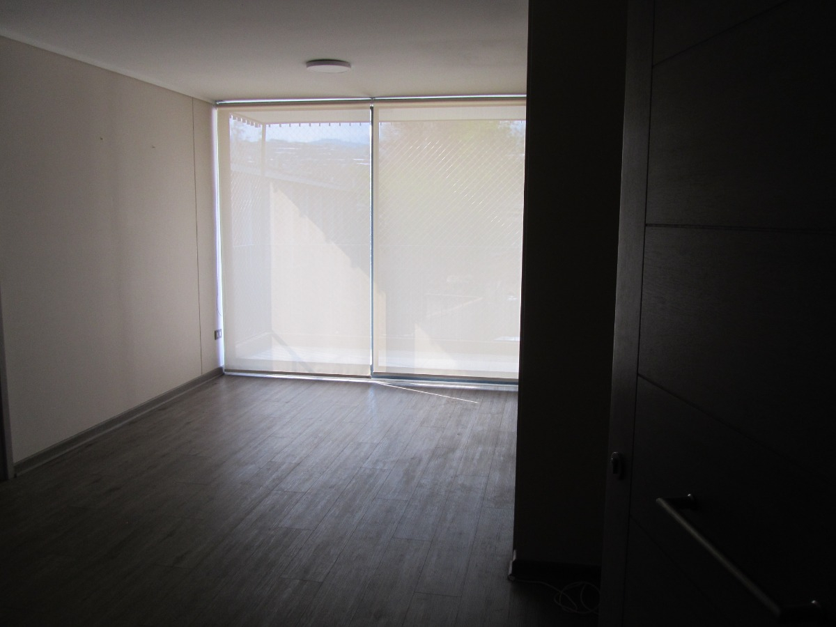Venta Departamento O 2D en suite 2B 1E 1B Antigua Lo Barnechea - Lo Barnechea