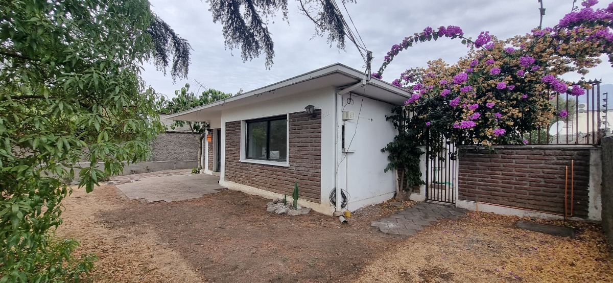 Arriendo Casa 4D 2B 2E 1B Alto Las Condes - Las Condes