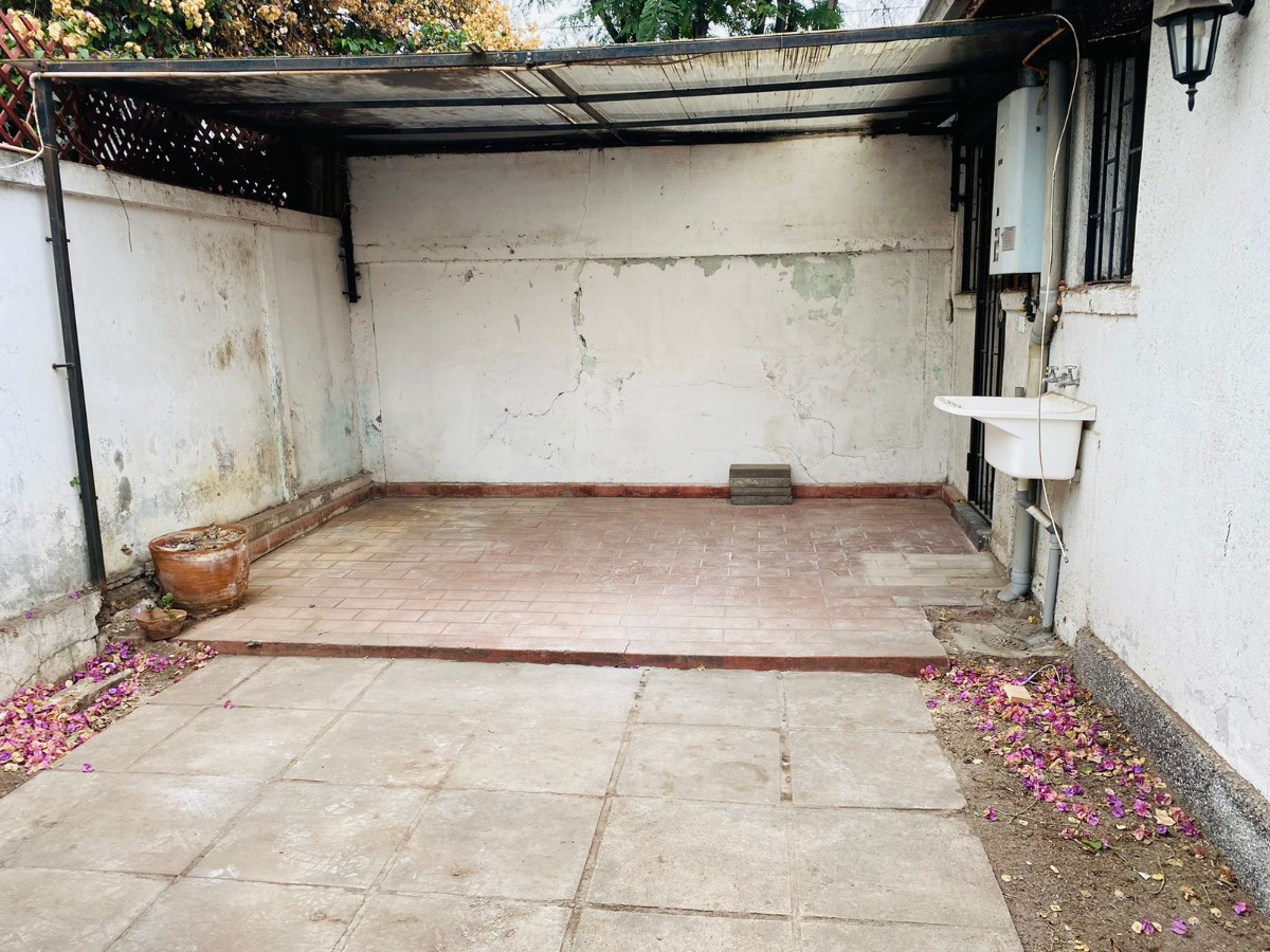 Arriendo Casa 3D 1B 3E 1B  - Las Condes