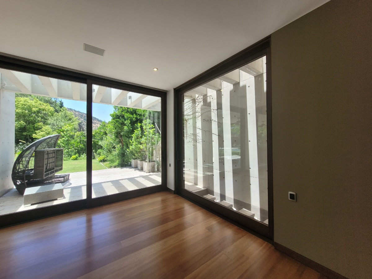 Venta Casa NOSP 6D en suite Walk-in cl&oacute;set 8B 4E 1B Los Trapenses - Lo Barnechea