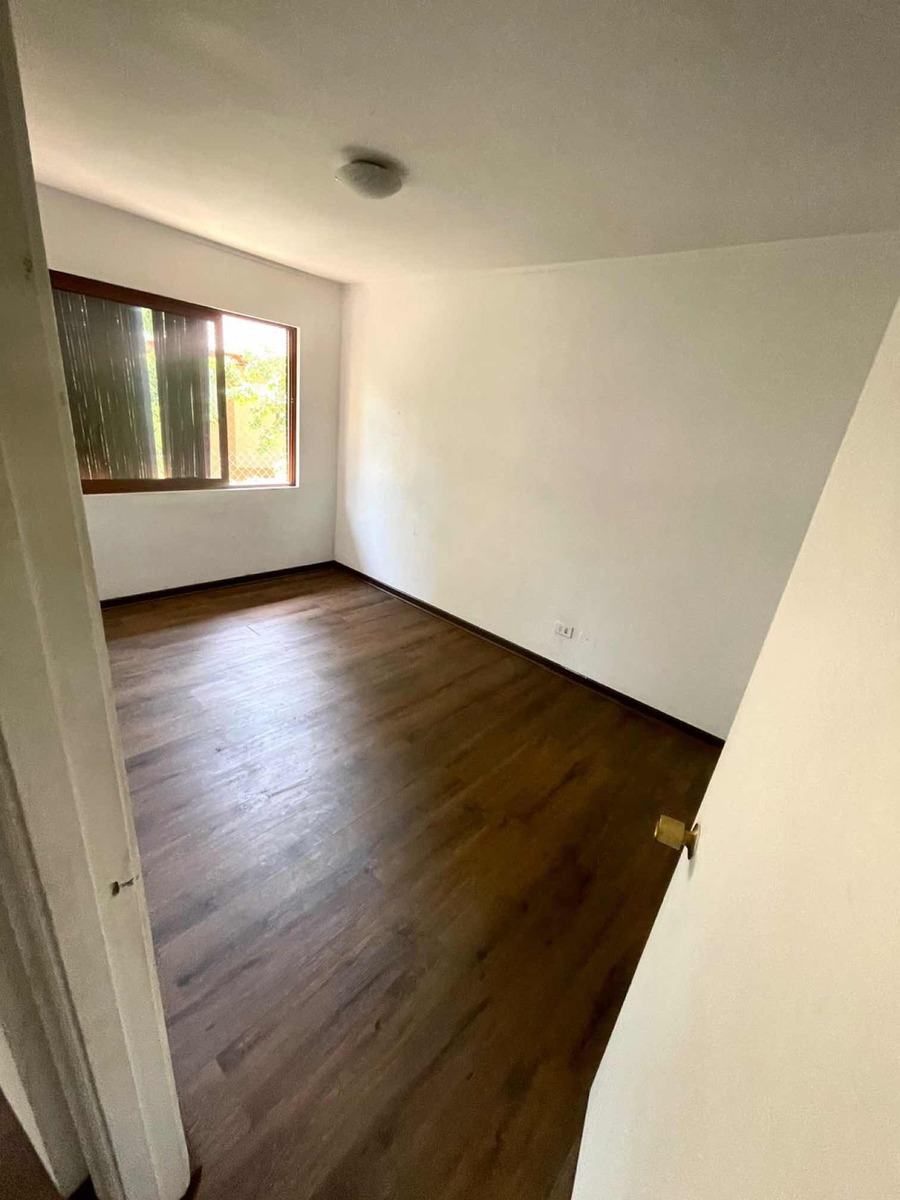 Arriendo Casa 3D 2B 1E Pepe Vila - La Reina