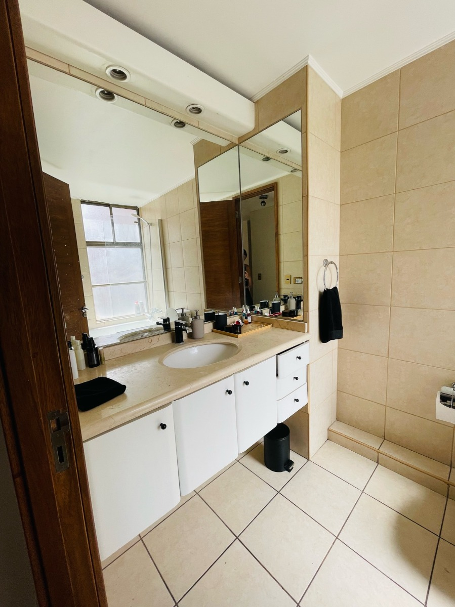 Venta Departamento 4D 4B 2E 1Bd Metro Manquehue - Apumanque - Las Condes