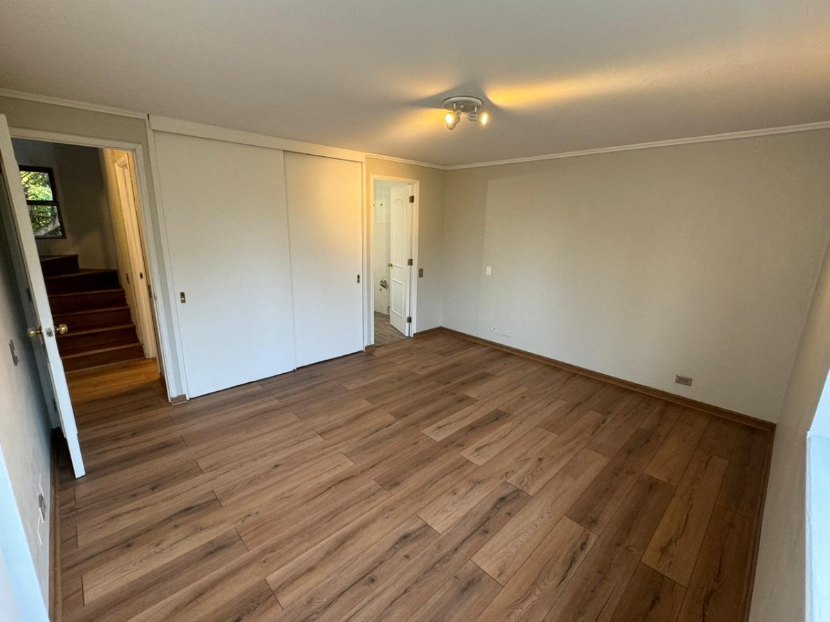 Arriendo Casa 5D San Carlos de Apoquindo - Las Condes