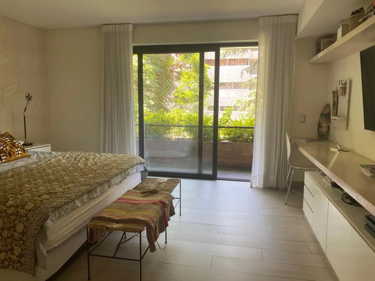 Venta Departamento Remodelado NO 3D en suite Walk-in cl&oacute;set 3B 2E 1B Parque Bicentenario - Vitacura