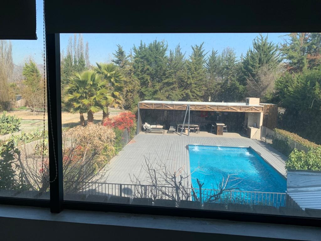 Venta Casa NO 5D en suite Walk-in cl&oacute;set 4B 2E 4B Chicureo - Colina