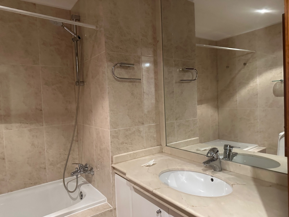 Arriendo Departamento SO 4D en suite Walk-in cl&oacute;set 4B 3E 1B Lo Curro - Vitacura