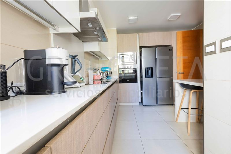 Venta Departamento Sur-Oriente 3D en suite Walk-in cl&oacute;set 3B 2E 1B P&iacute;o XI - Vitacura