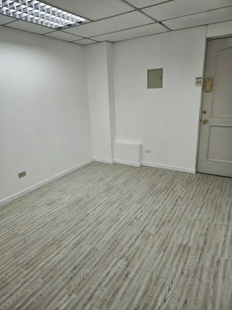 Venta Oficina P 1B 1E Juan XXIII - Vitacura