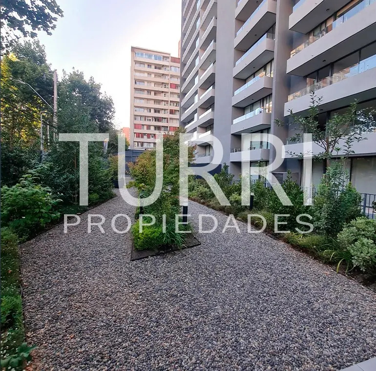 Arriendo Departamento S 2D en suite Walk-in cl&oacute;set 2B 1E Metro Monse&ntilde;or Eyzaguirre - &Ntilde;u&ntilde;oa