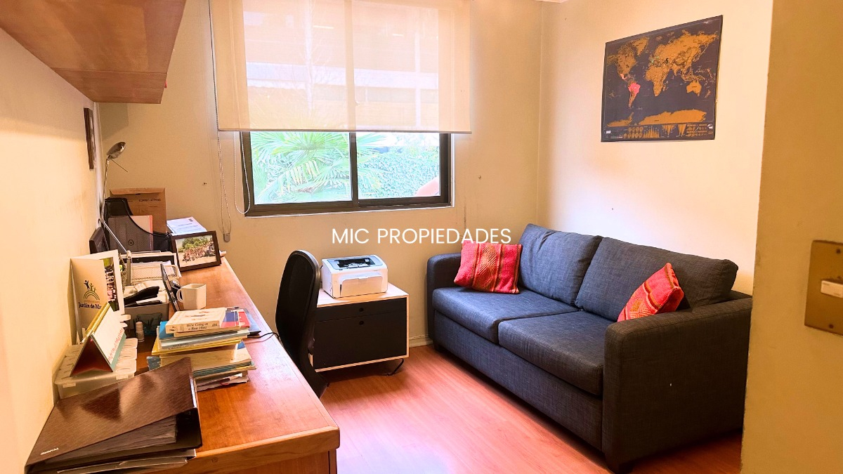 Venta Casa 5D en suite 4B 2E 2B San Carlos de Apoquindo - Las Condes