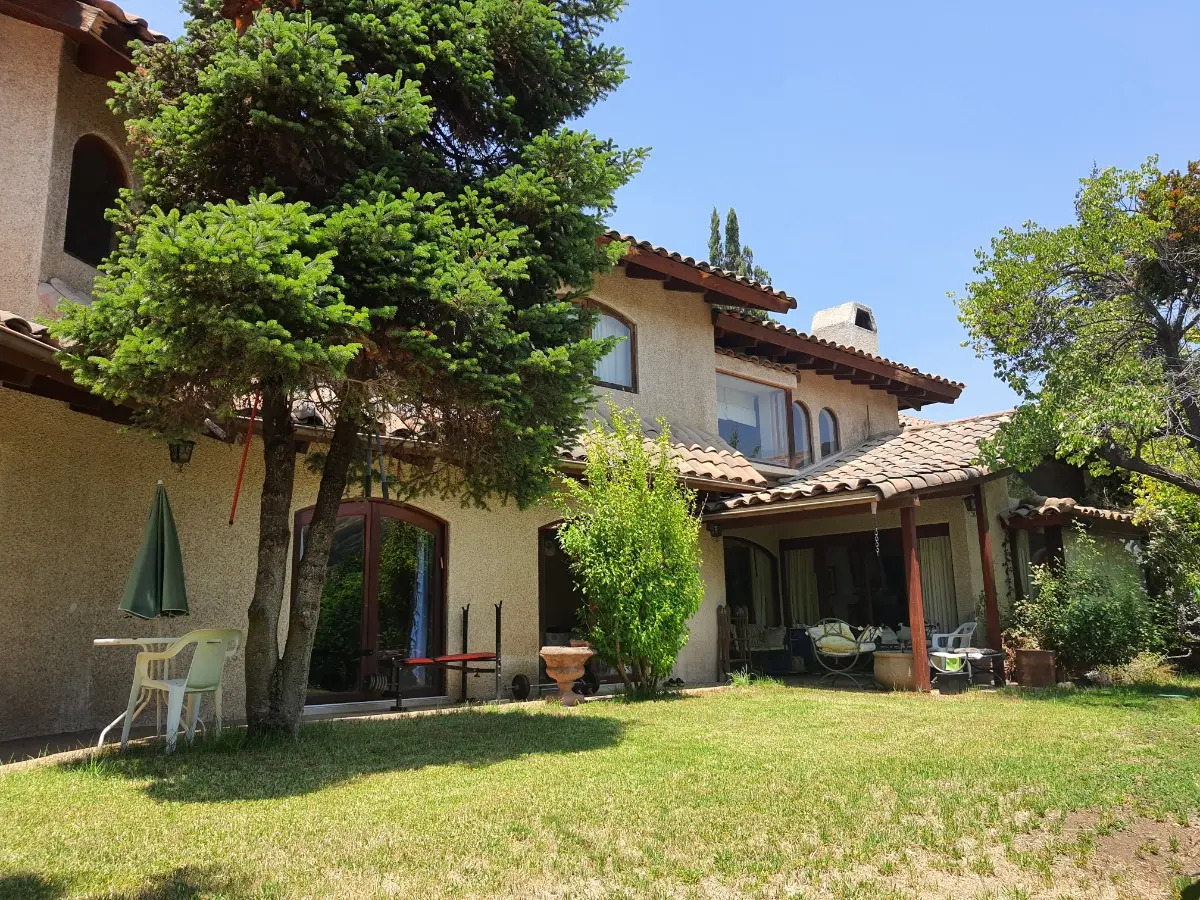 Venta Casa N 7D 5B 4E  El Array&aacute;n - Lo Barnechea