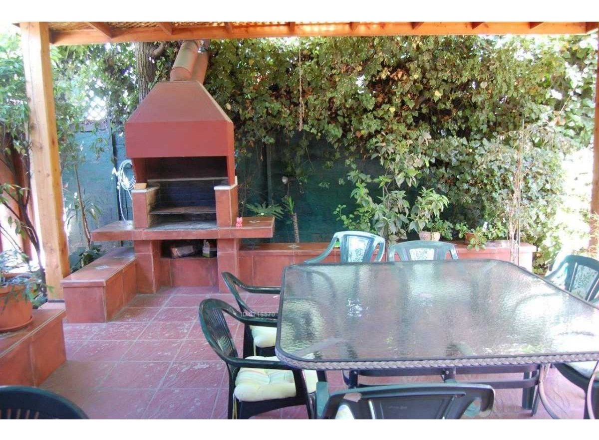 Venta Casa NOSP 6D en suite Walk-in cl&oacute;set 5B 3E 1B Pedro de Valdivia Norte - Providencia