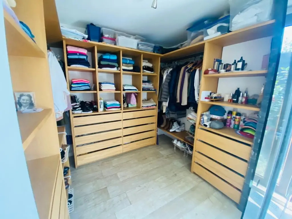 Venta Casa NP 4D en suite Walk-in cl&oacute;set 4B 6E 1B Estadio Croata - Vitacura