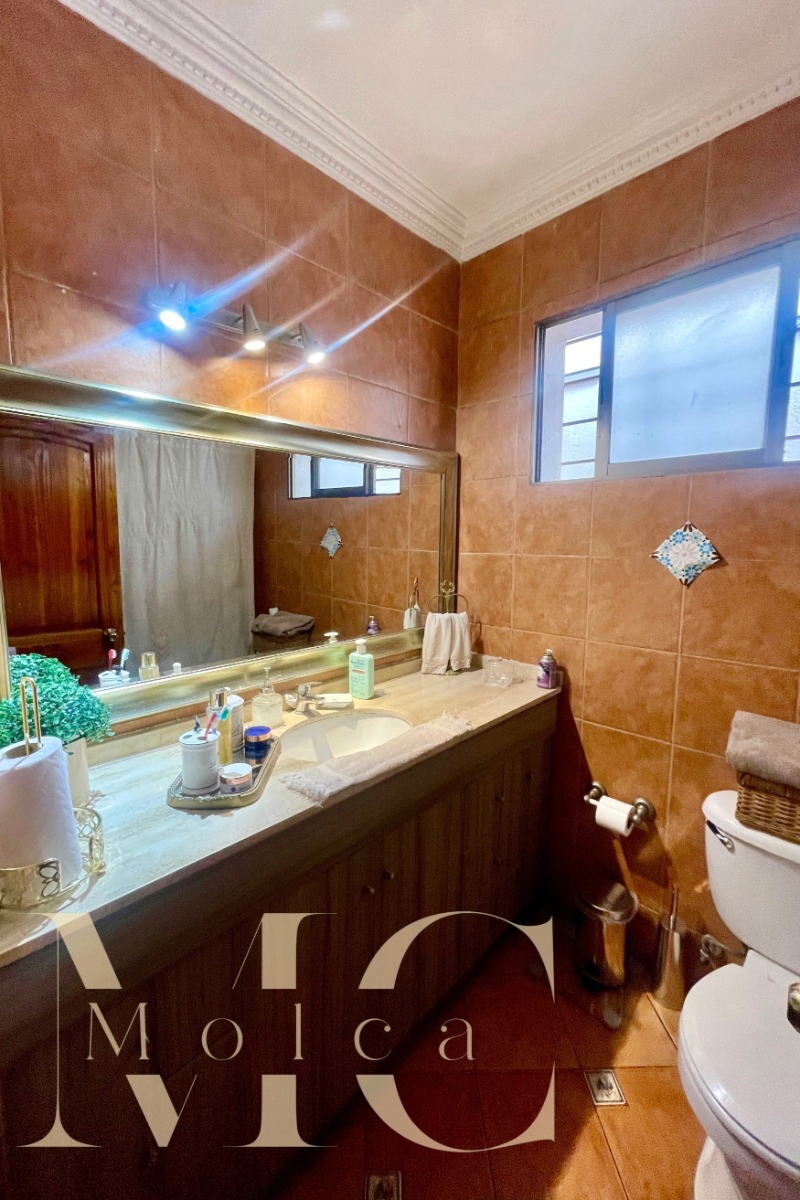 Venta Casa O 4D en suite Walk-in cl&oacute;set 2B 2E Parque Bot&aacute;nico - &Ntilde;u&ntilde;oa