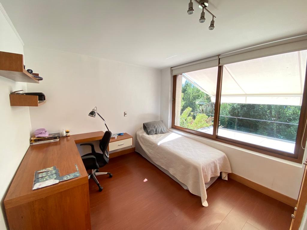 Venta Casa NO 6D en suite Walk-in cl&oacute;set 4B 4E 1B Chicureo - Colina