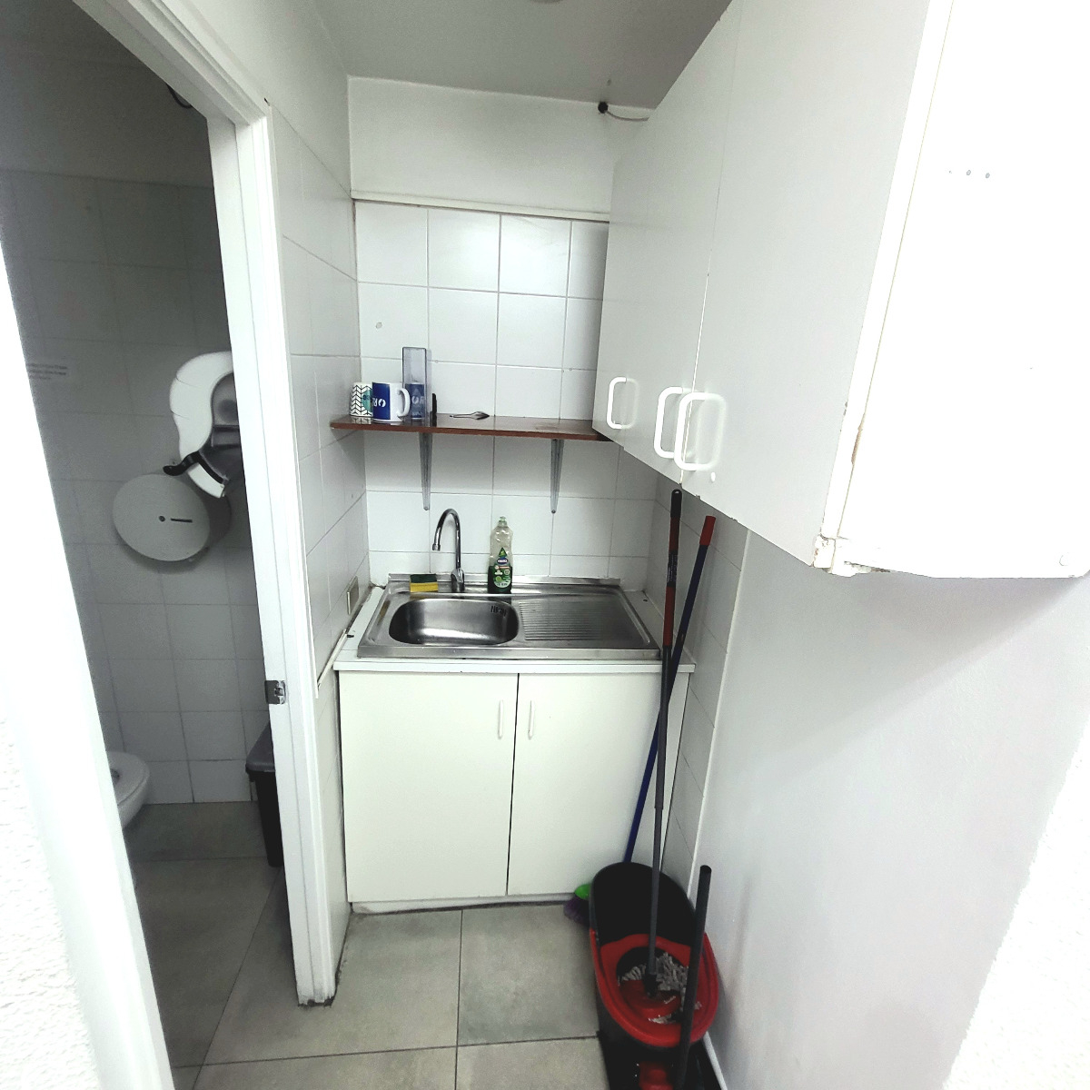 Arriendo Oficina SO 3B 1E Pedro de Valdivia - Providencia