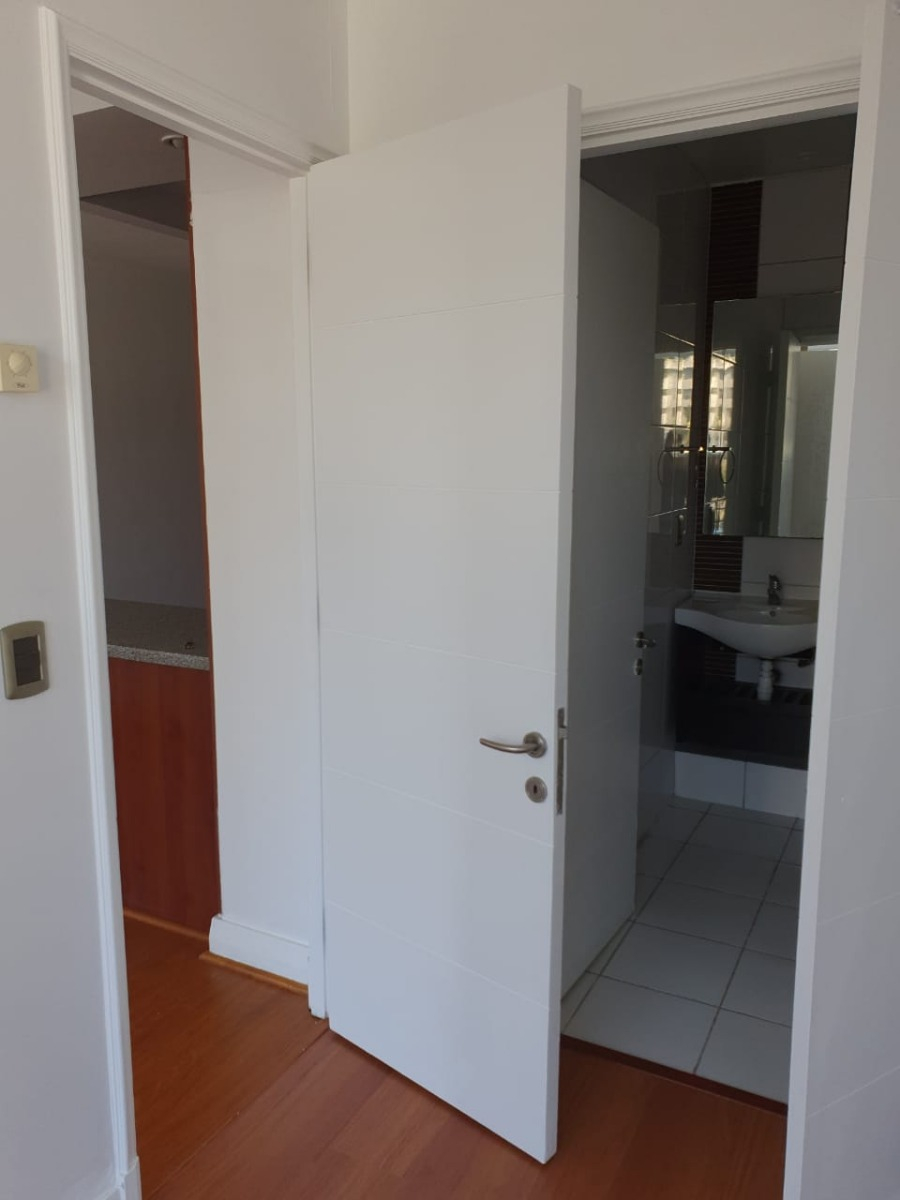 Venta Departamento SP 1D en suite Walk-in cl&oacute;set 1B 1E 1B Metro Manquehue - Apumanque - Las Condes