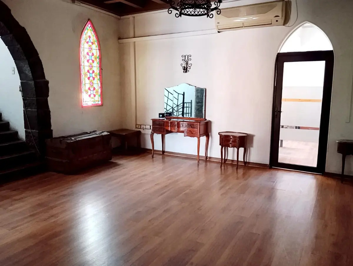 Arriendo Oficina NO 8B 4E 2B Plaza Italia - Providencia