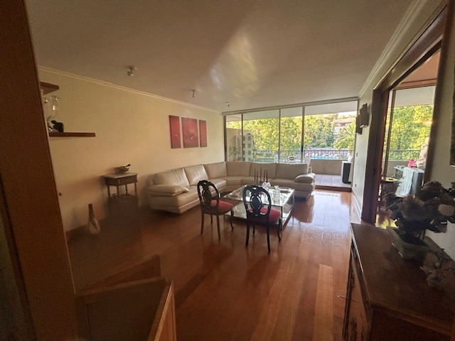 Venta Departamento NO 3D en suite Walk-in cl&oacute;set 4B 2E 1B El Huinganal - Lo Barnechea