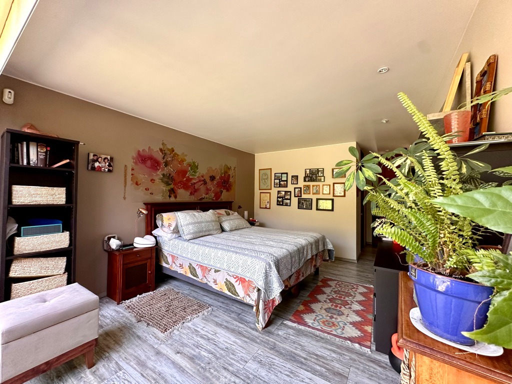 Venta Casa NO 6D en suite Walk-in cl&oacute;set 5B 2E 1B San Carlos de Apoquindo - Las Condes