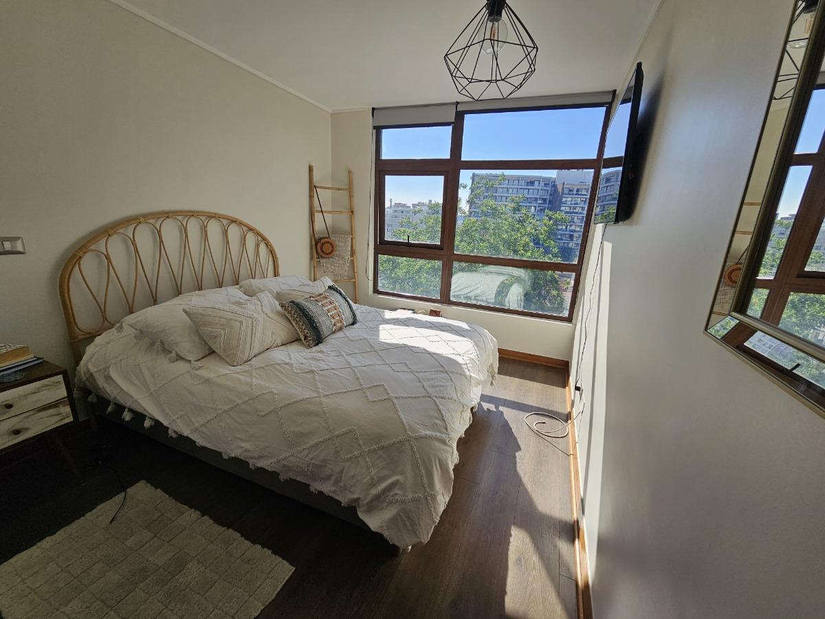 Arriendo Departamento 2D Metro Hernando de Magallanes - Las Condes