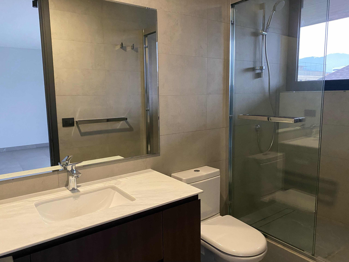 Venta Departamento 3D 3B 2E Nuestra Se&ntilde;ora del Rosario - Vitacura