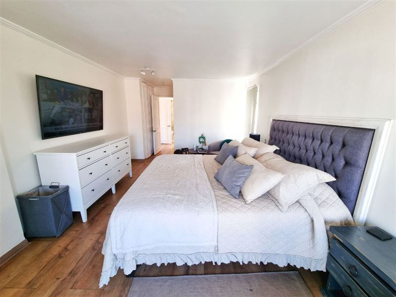 Venta Departamento Sur-Oriente 3D Walk-in cl&oacute;set 3B 2E 1B P&iacute;o XI - Vitacura