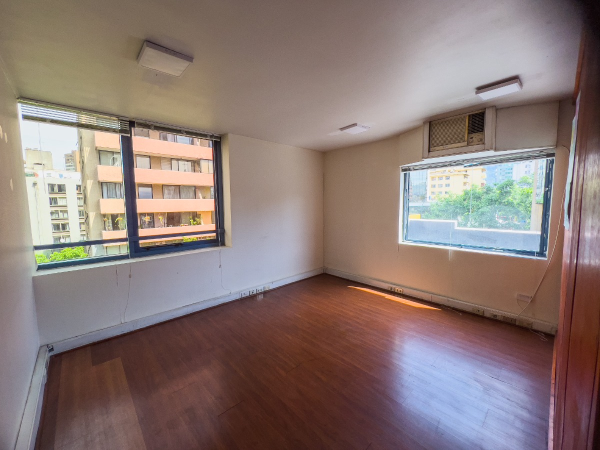 Venta Oficina NP 2B 1B Los Leones - Providencia